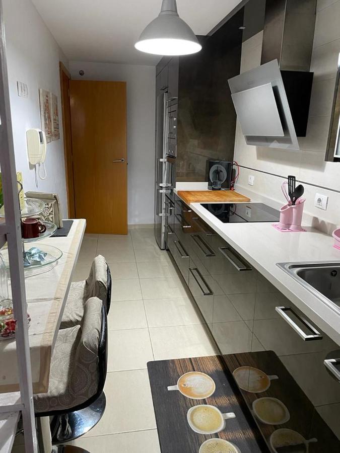 Vivienda Ubuntu Apartment Los Llanos De Aridane Exterior photo